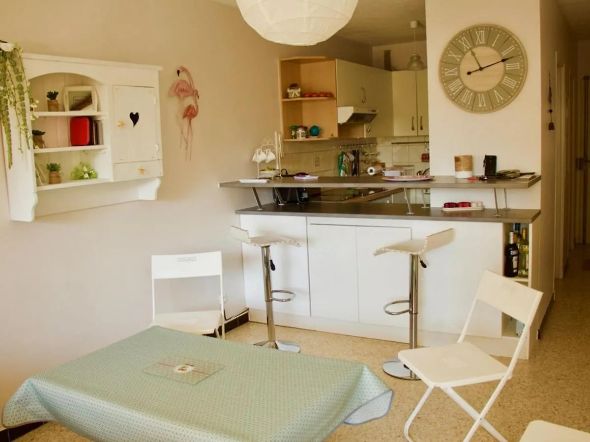 Appartement T2 Climatise Avec Loggia A La Faviere, Proche Plages Et Commerces, Parking Inclus - Fr-1-610-2 Bormes-les-Mimosas